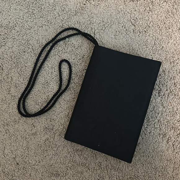 Capparo’s Vintage matching purse and heels set - Picture 5 of 9